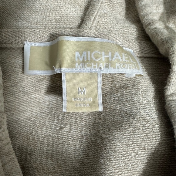 Michael Kors Women’s Beige Sweater Hoodie Pullover Size M Hooded W Long Sleeve - Picture 8 of 9